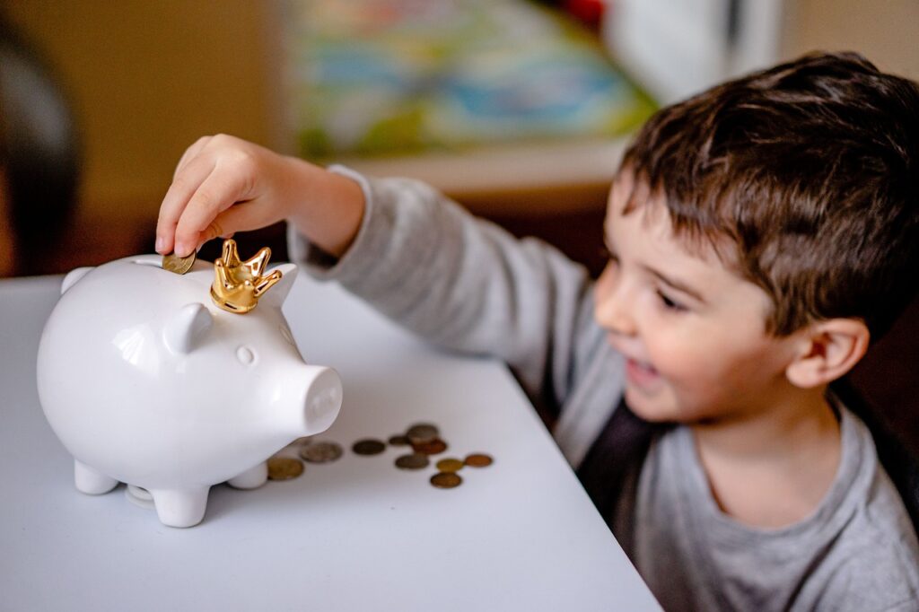 Introduce Budget to a Toddler Without Using Numbers,
Teaching budget concepts to toddlers without numbers,
Creative financial education for preschoolers,
Visual budget learning for toddlers,
Play-based budgeting activities for young children